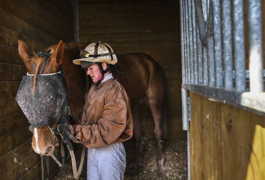 Le Mans. Courses hippiques à huis clos: « Sans public, quelle tristesse »