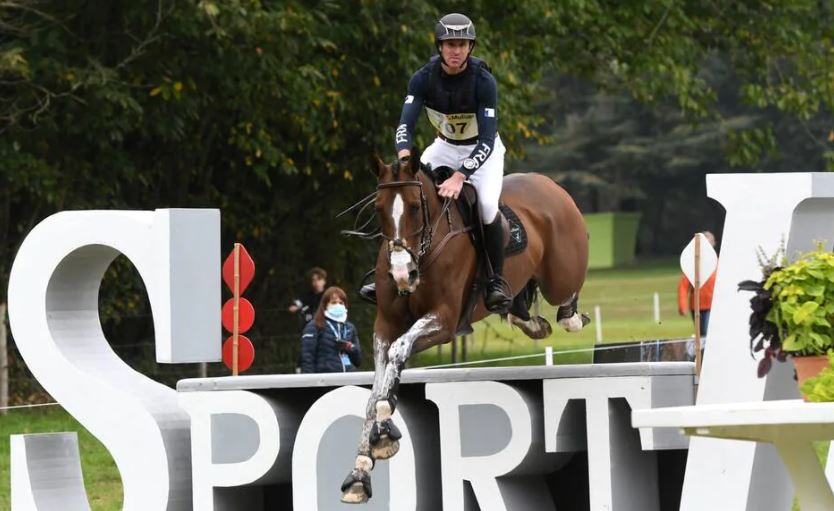 Equitation. Le Mondial du Lion, version très jeune