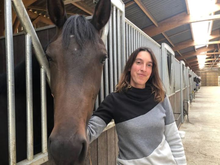 Courses hippiques. À Saint-Berthevin, on apprend aux jeunes pur-sang à devenir de vrais cracks