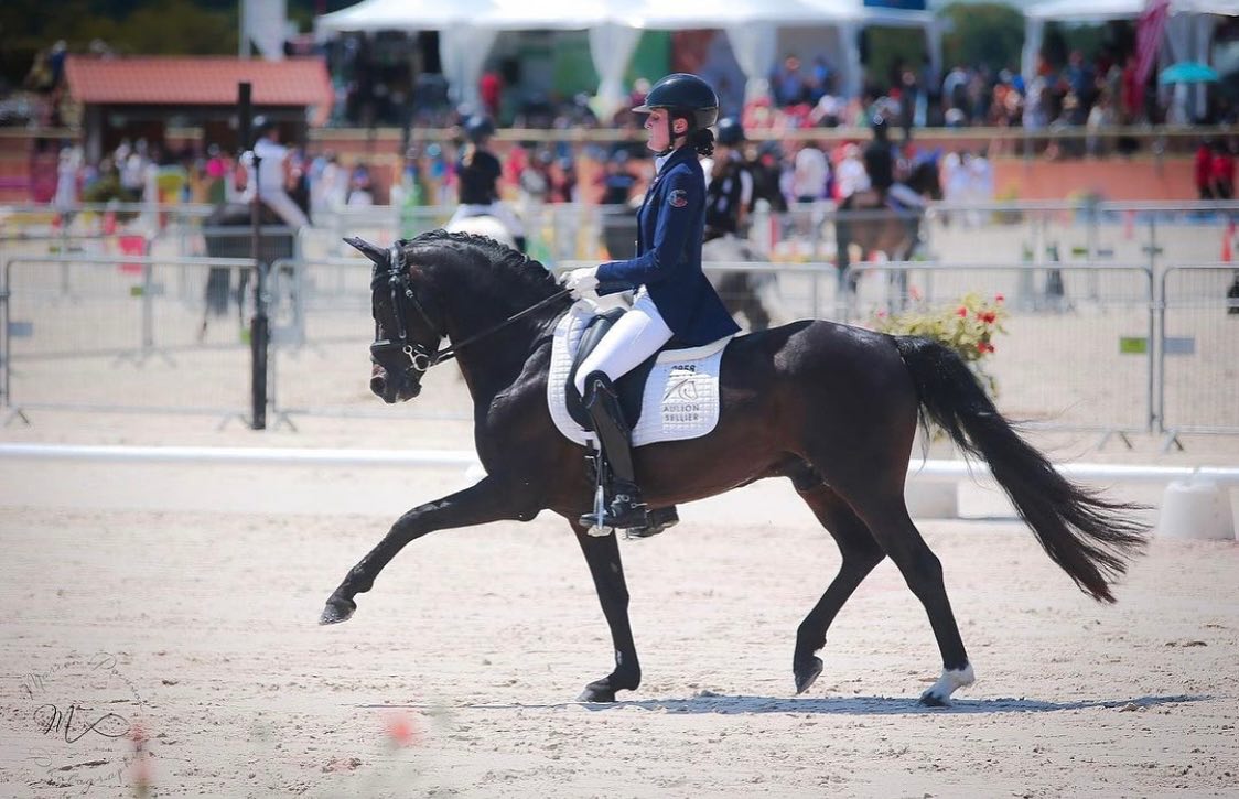 Zoom sur Thanaïs Capelle-Morosi: une cavalière ligérienne aux Championnats d'Europe Poneys