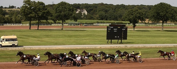 A Châteaubriant, l'hippodrome se met au pas de course(s) !