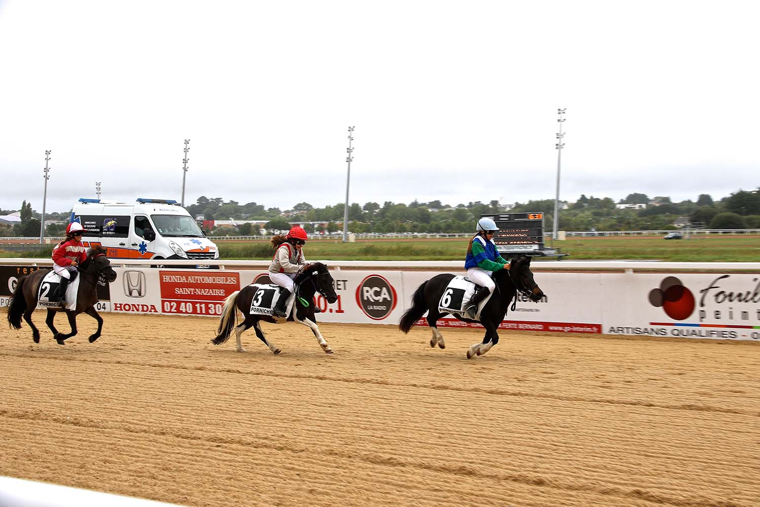 Stages et Courses Poneys au Galop