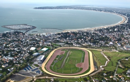 Réunion de Trot nocturne à l'Hippodrome de Pornichet-La-Baule