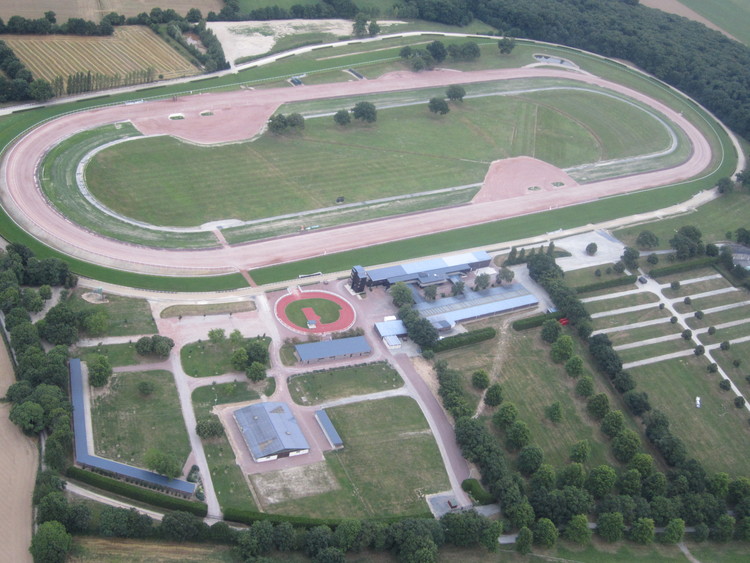 Réunion de Trot à l'Hippodrome de Chateaubriant